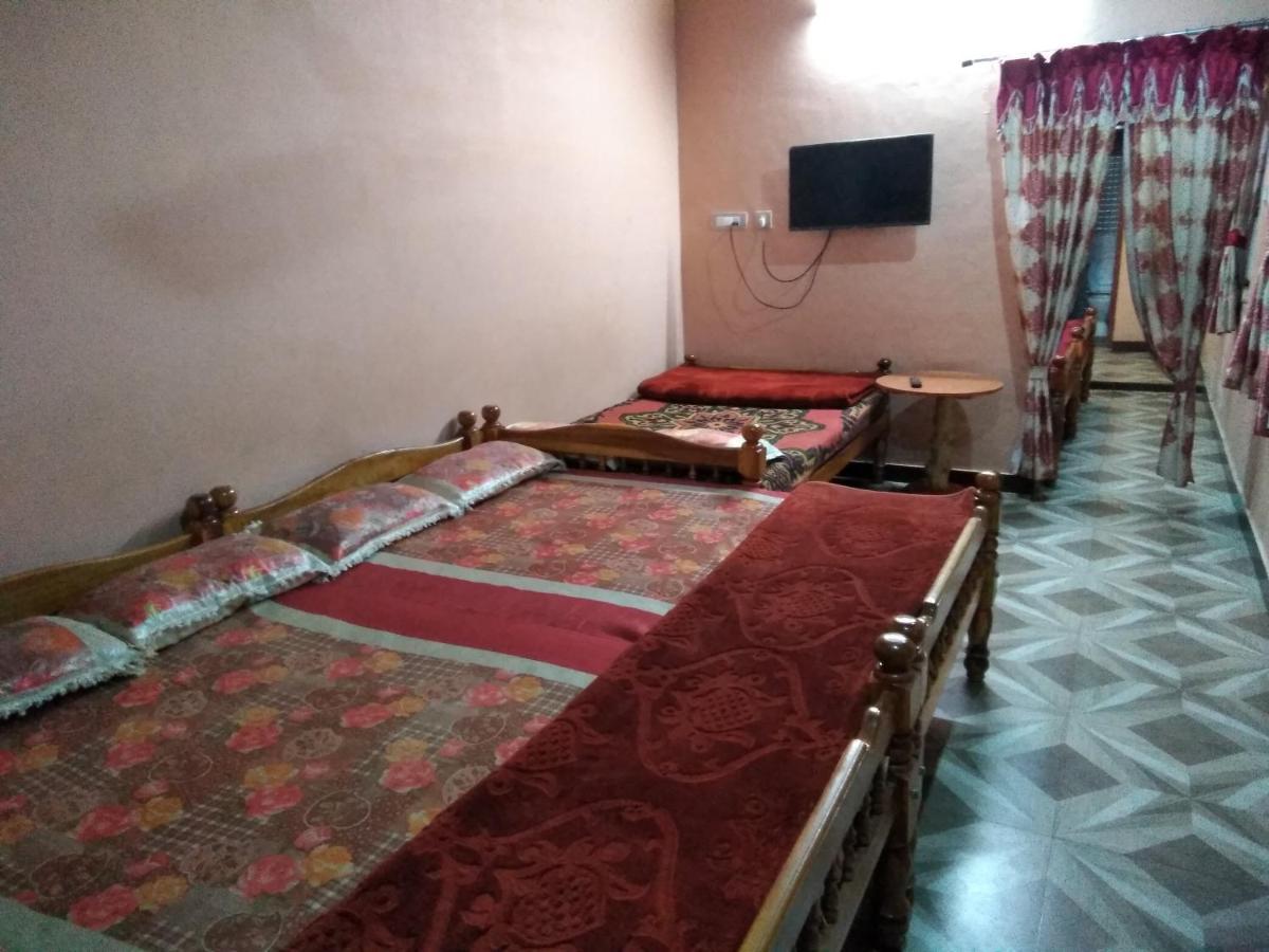 Maniis Homestay Vālpārai Exterior foto